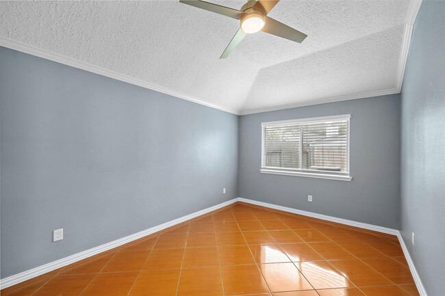 Foto del edificio - 11119 Wheatridge Dr