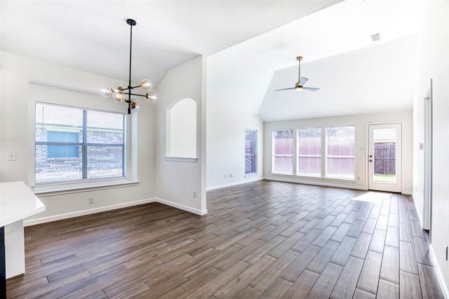 Building Photo - 2108 Shady Bend Cir