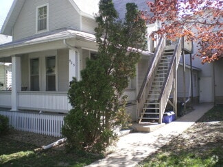 Building Photo - 935 17th St