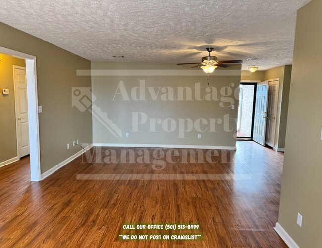 Foto del edificio - 2730 Makenzie Dr