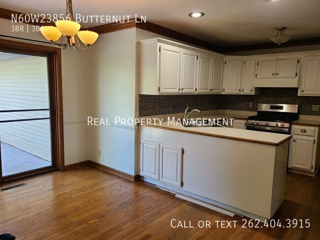 Foto del edificio - N60W23856 Butternut Ln