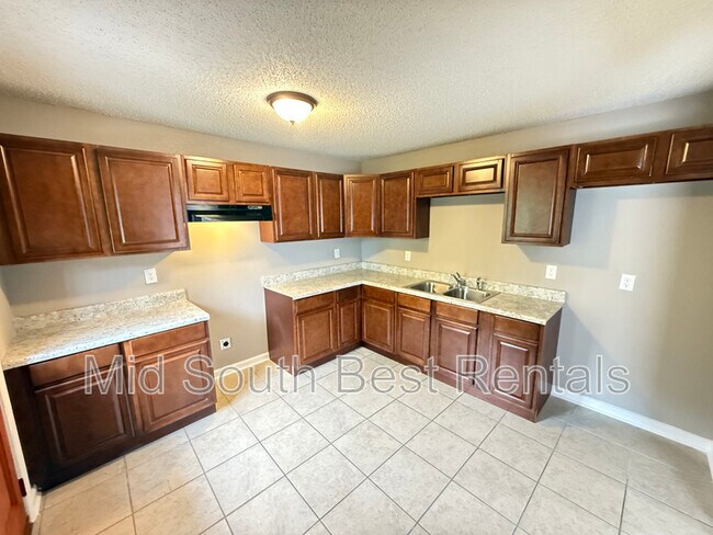 Foto del edificio - 1174 Bradley St