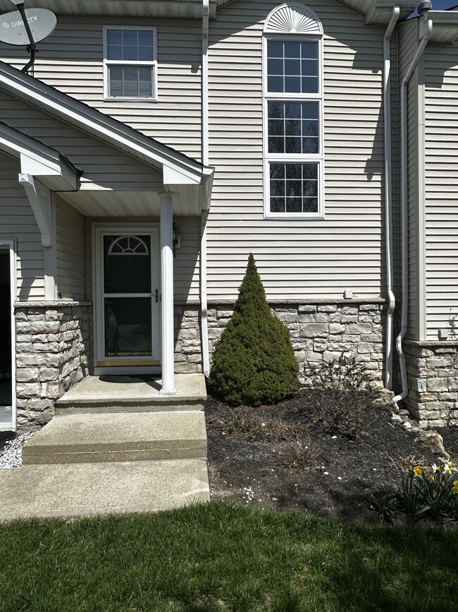 Building Photo - 3 Kristen Ct