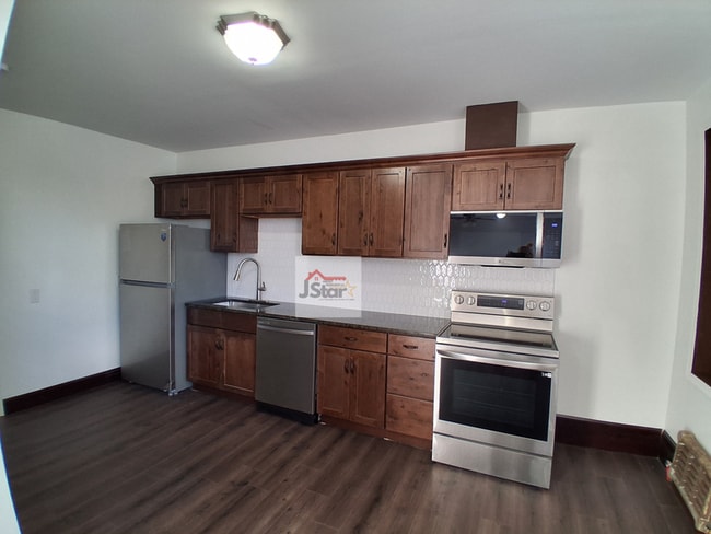 Photo - 1234 Perkiomen Ave Apartment