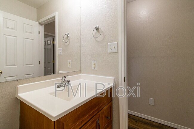 Foto del edificio - 1513 Buck St