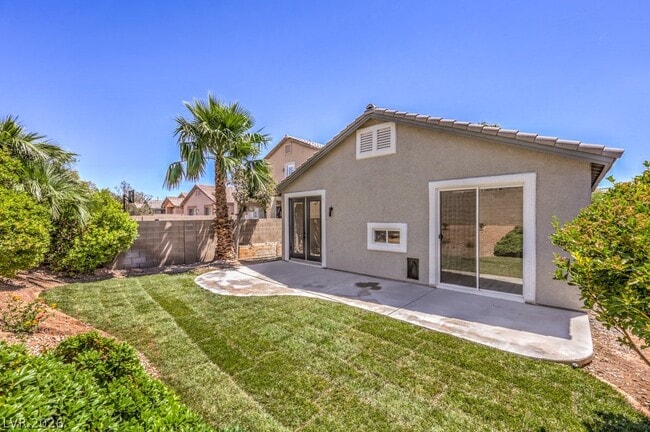 Building Photo - 2609 Country Mile Dr