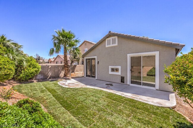 Foto del edificio - 2609 Country Mile Dr