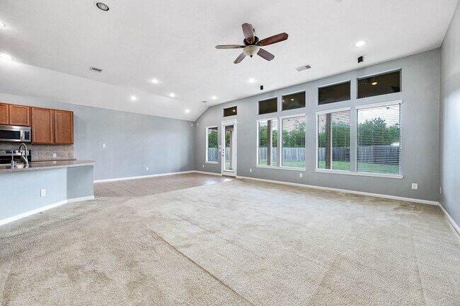 Foto del edificio - 21103 Keystone Pine Ct