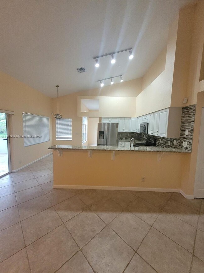 Foto del edificio - 16188 62nd Rd N
