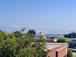 Building Photo - 360 Prescott Ave