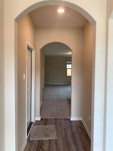 Building Photo - 224 Elam Dr