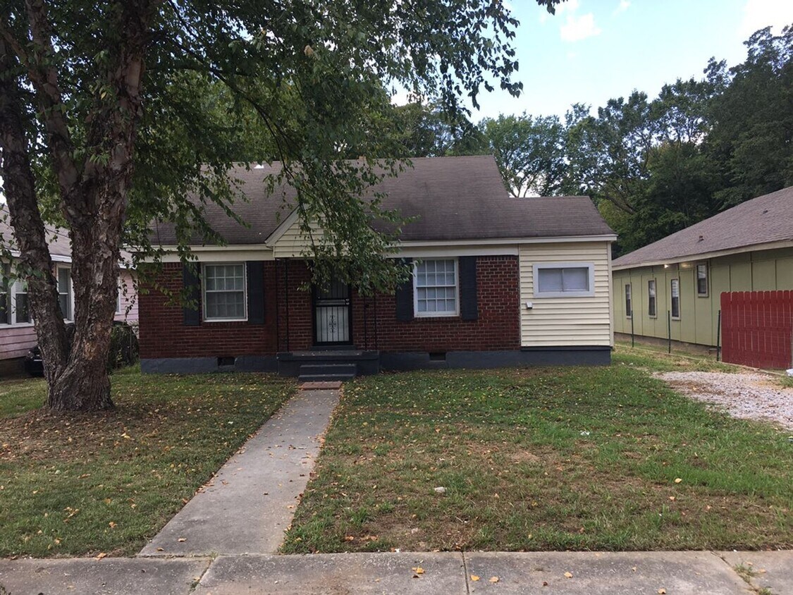 Primary Photo - 591 Lundee St