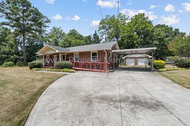 Building Photo - 3401 Old Louisville Rd