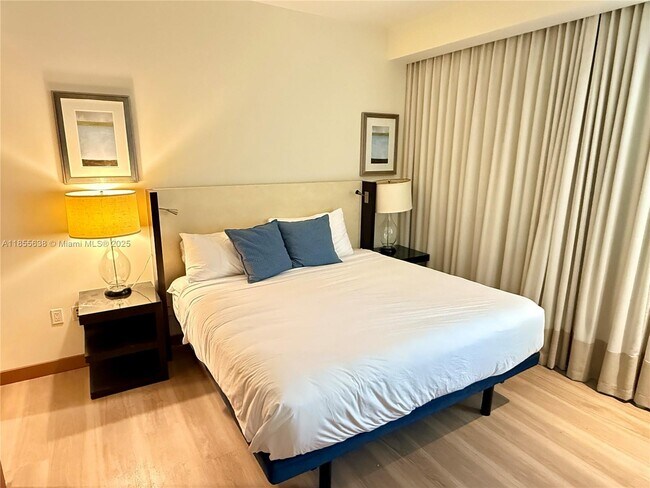 Foto del edificio - 1395 Brickell Ave