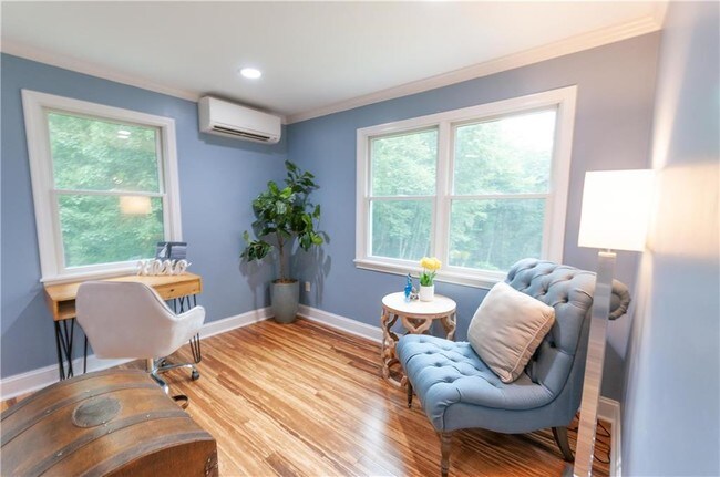 Foto del edificio - 661 Kings Factory Rd