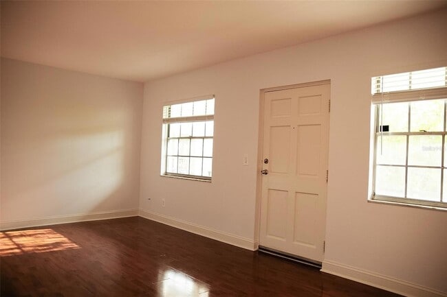 Building Photo - 120 S Church Ave