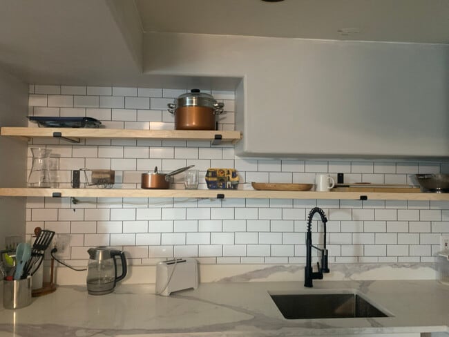 Building Photo - 2640 23rd Ave W