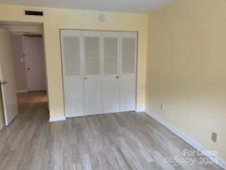 Building Photo - 1323 Queens Rd