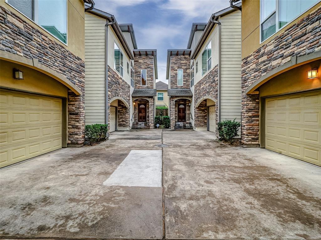 5608 Petty St, Houston, TX 77007 House Rental in Houston, TX