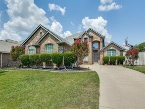 Building Photo - 6701 Driftwood Ln