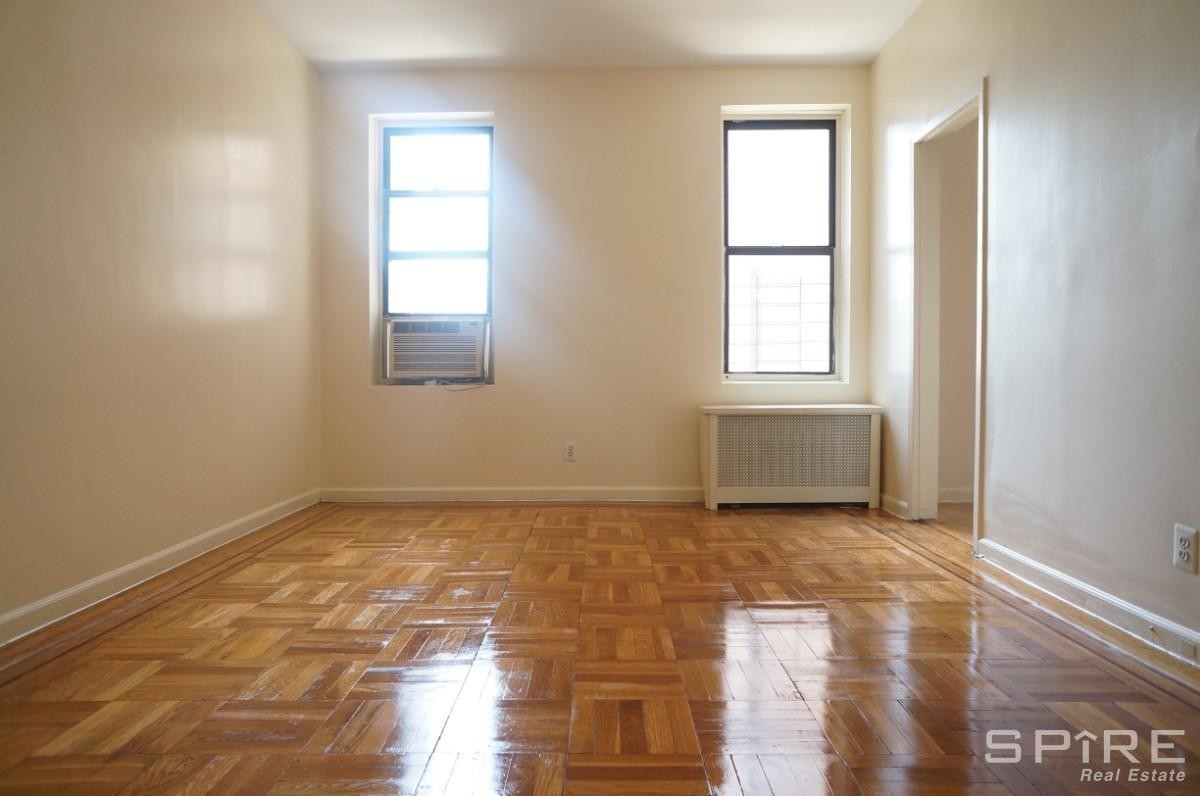 Foto principal - 6713 19th Ave