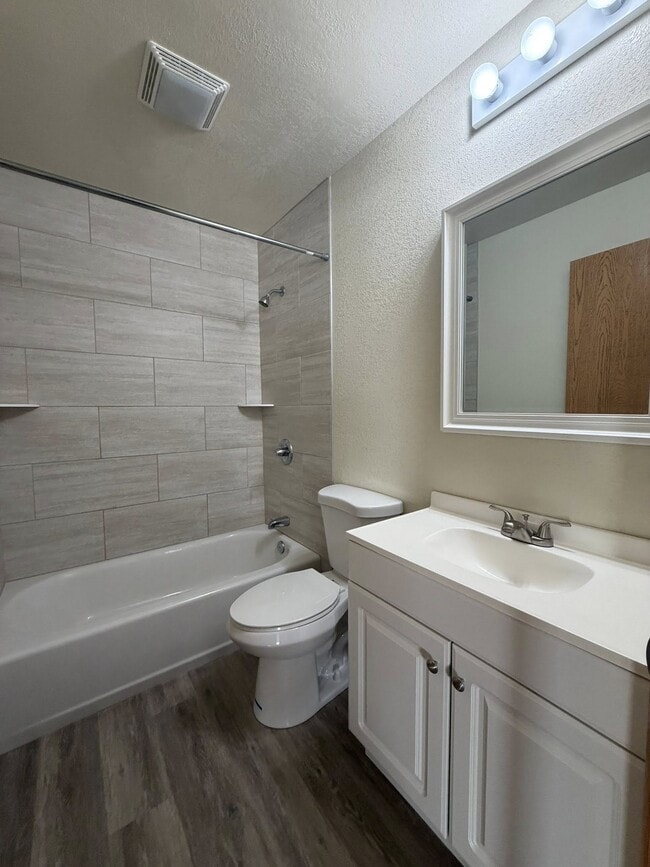 Foto del edificio - 1940 Tannehill St