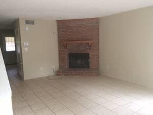 Building Photo - 2324 Andrews Garden Ct