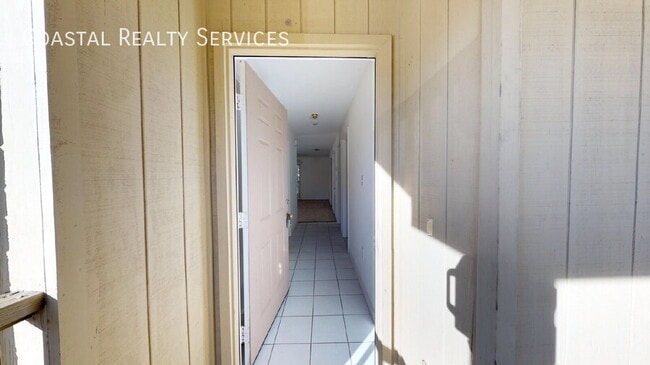 Building Photo - 1851 Norwood Ct