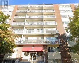 Building Photo - 1435 Morisset Ave