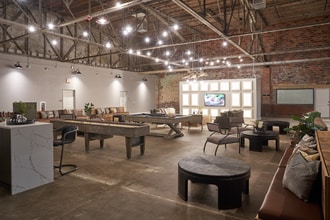 Building Photo - 121 12th St