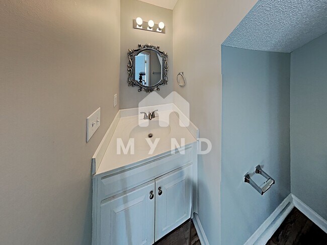 Building Photo - 1021 Brack Pl