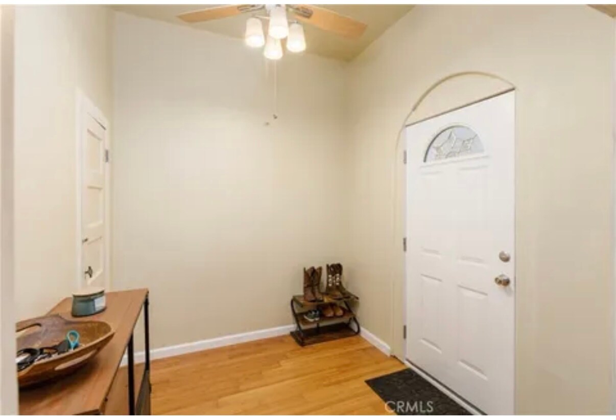 Foto principal - 9528 Washington St