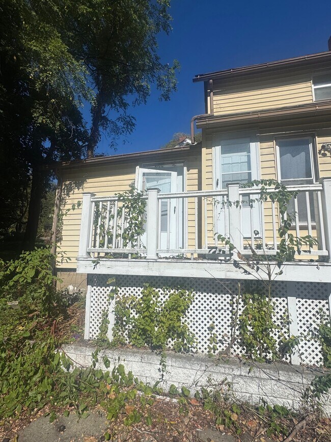 Foto del edificio - 360 Turner St