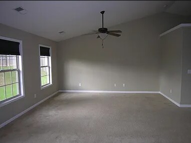 Foto del edificio - 107 Lake Forest Dr