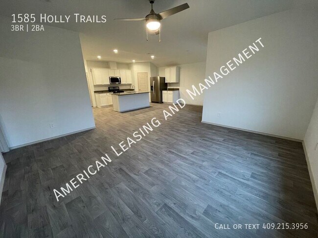 Building Photo - 3/2 New Construction in HJISD Now Available!