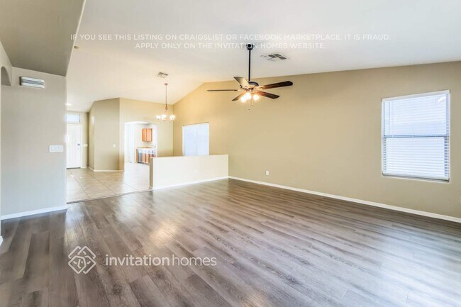 Foto del edificio - 2724 E Concho Ave