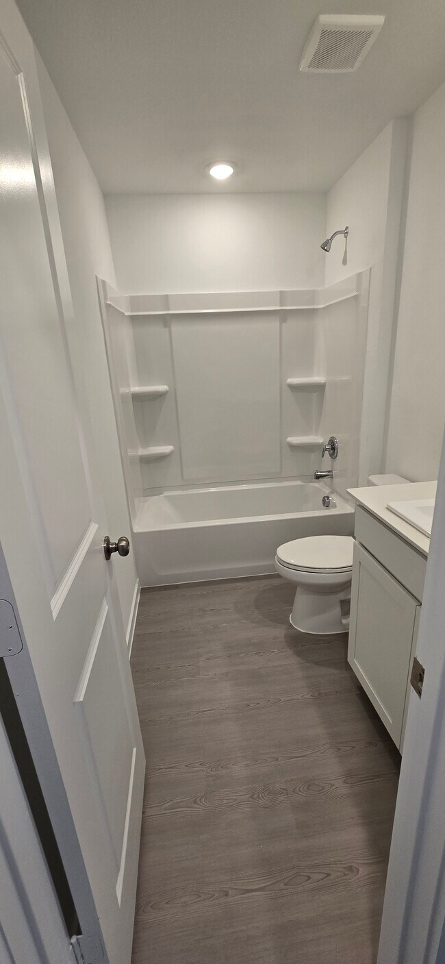 Foto del edificio - 3157 Burmese St