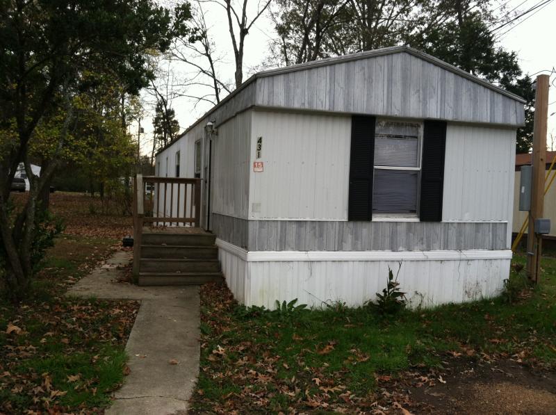 Primary Photo - 431 Sherwood Forest Dr