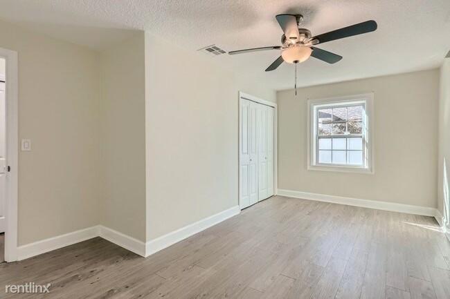 Building Photo - 2 br, 1 bath House - 620 E 7Th Avenue UNIT