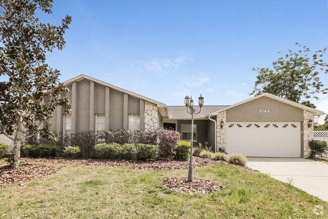 Building Photo - 9744 Heatherwood Ct
