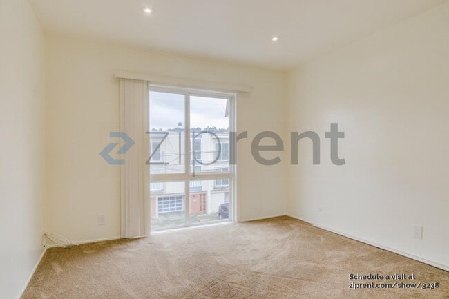 Building Photo - 468 90th St