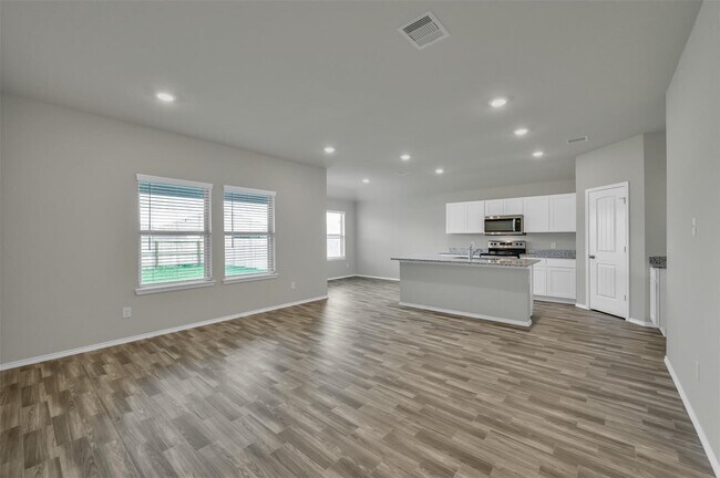 Foto del edificio - 225 Pecos Dr