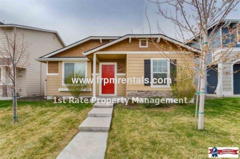 Primary Photo - Lovely 3 bedroom 2 bathroom with 2 car garage