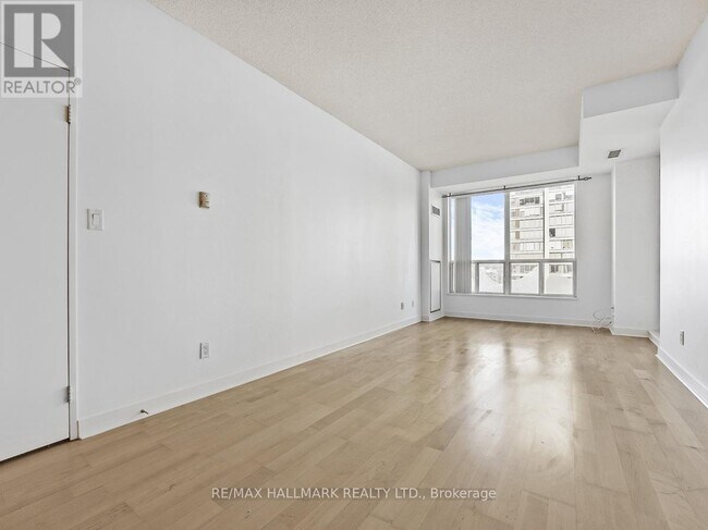 Building Photo - 88 Palace Pier Ct