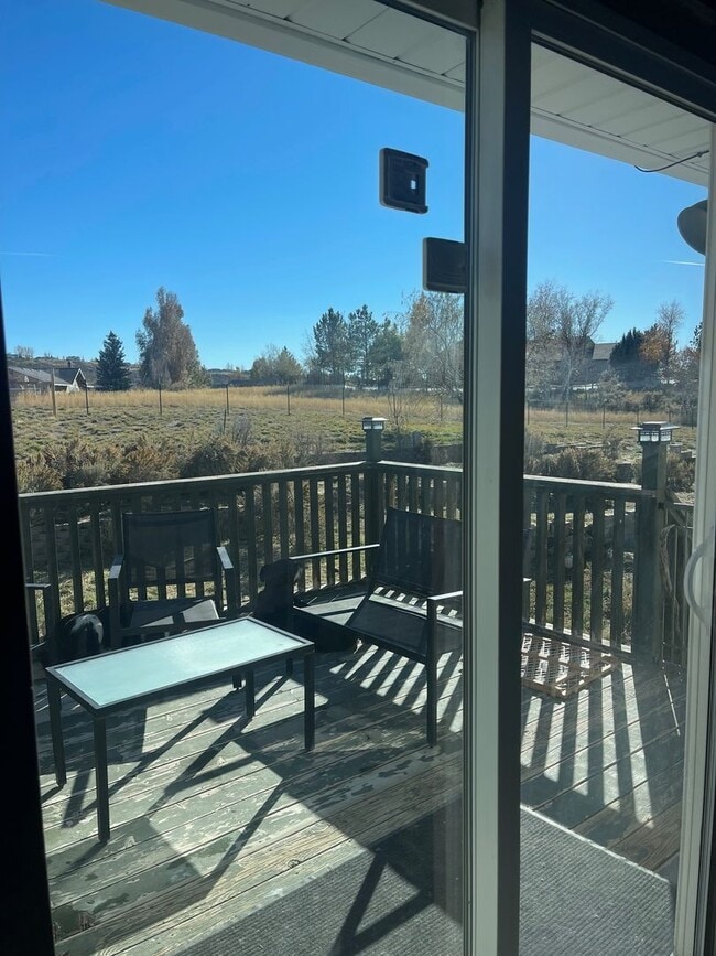 Building Photo - Nice 4 bed, 2 bath Spring Creek Home