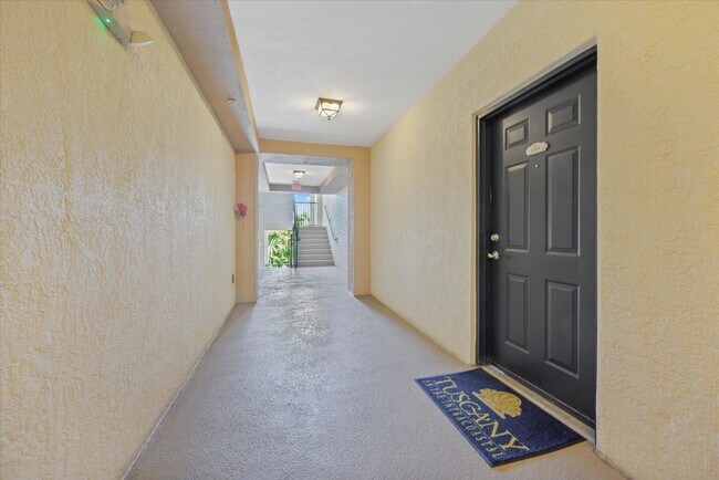 Building Photo - 1309 Tuscany Way