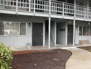 Building Photo - 450 NW 16th Ave