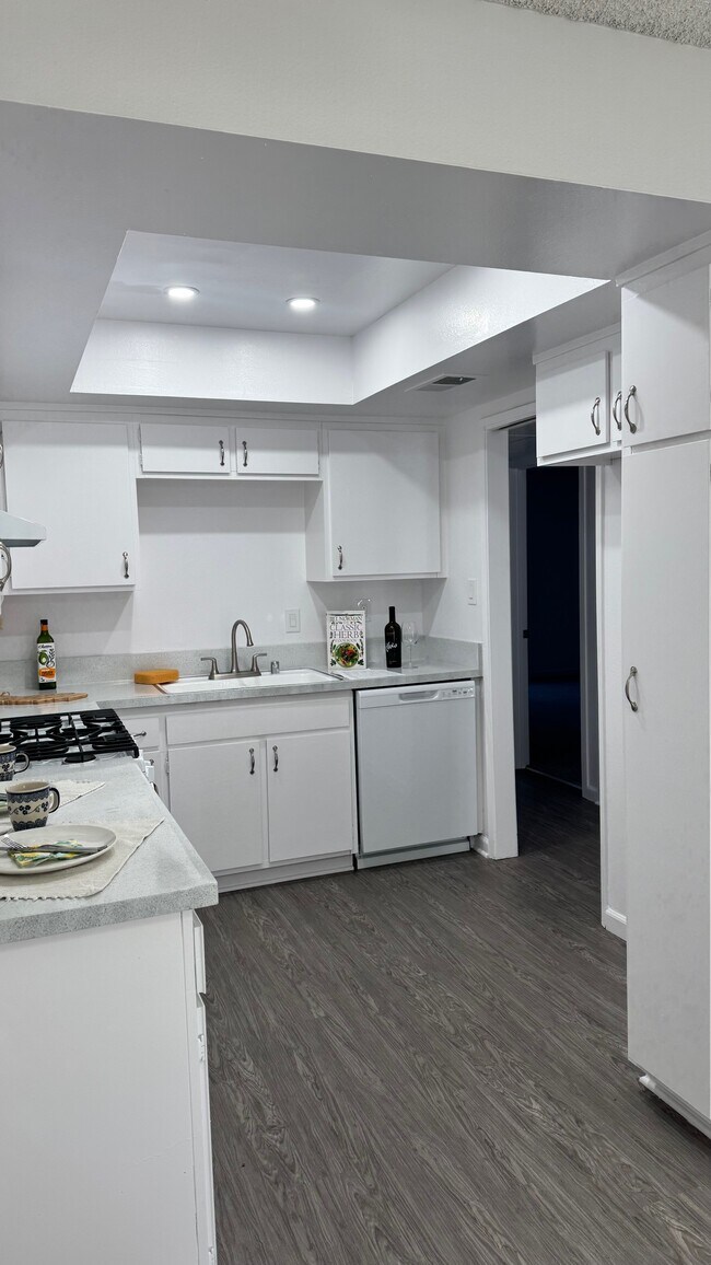 Foto del edificio - La Corona Apartments