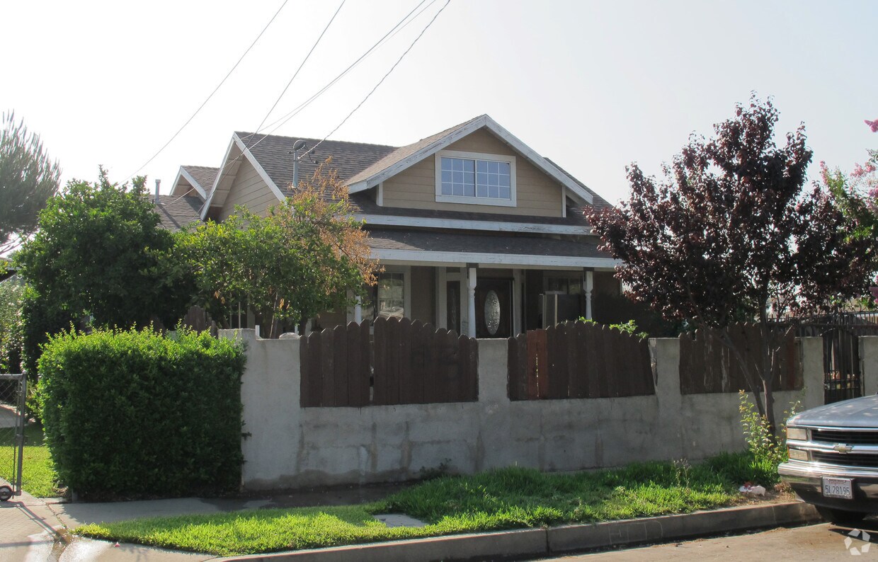 Foto del edificio - 1362 S Gibbs St