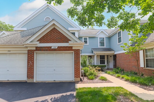 Foto principal - 196 White Branch Ct
